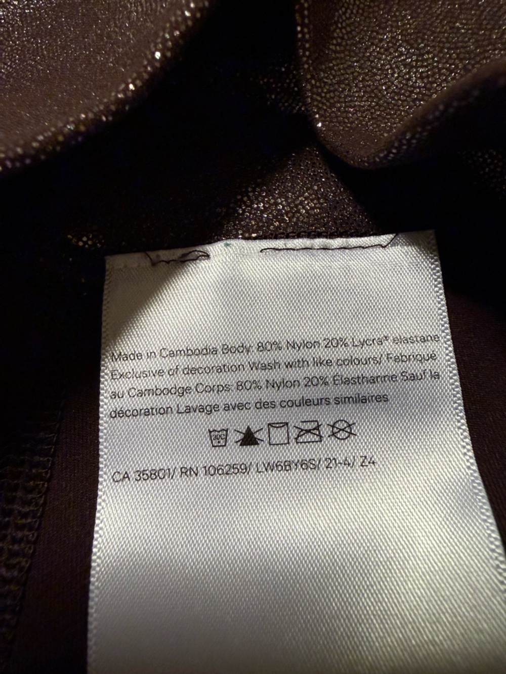 Lululemon Align High-Rise Crop Leggings
Radiate Foil Shimmery Metallic Brown - Picture 12 of 16